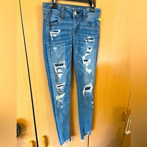 American Eagle Outfitters Low Rise Jeans Size Zero - EUC!